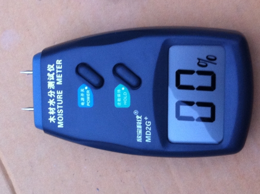 เครื่องวัดความชื่นชิ้นงานต่างๆได้เช่น ไม้ กระดาษ ดิน แสดงผลเป็น \% ความชื่น