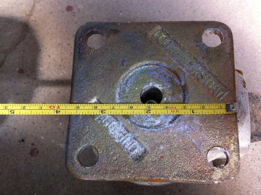 ล้อยี้ห้อ FOOT MASTER ขนาดเฉพาะตัวล้อ 3 นิ้ว ใส่เครื่อง โต๊ะ หรือชิ้นงานอื่นที่ต้องรับน้ำหนักมากๆ