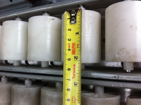 ชุดรางล้อเลื่อน นำไปทำชุดลำเลียงชิ้นงานได้เลย สภาพใหม่มีความยาวหลายแบบขายที่ 80 บาทต่อความยาว 1 ฟุต