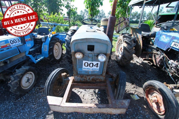 AUC 8 Code 004 แทรกเตอร์ iseki s500 ราคา เริ่มต้นการประมูล 40,000 บาท