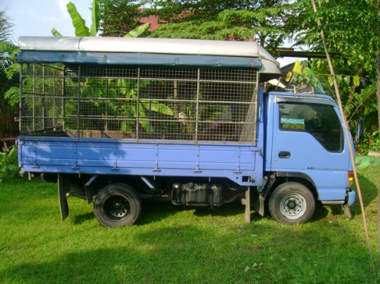 ISUZU NKR 66 E หัวการ์ตูนสูง เครื่อง 120 แรง ป้ายเล็กไม่ติดเวลา ISUZU NKR 66 E หัวการ์ตูนสูง เครื่อง 120 แรง ป้ายเล็กไม่ติดเวลา