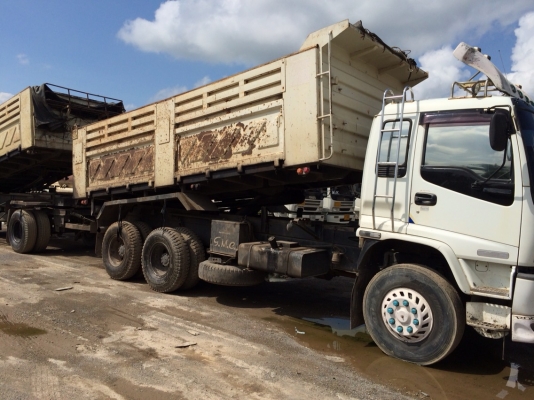 (แม่+ลูก) 270แรง ปี*48 รถสวยมาก ห้างแท้ สีเดิม รถเดิมๆ..บรรทุกเฉพาะหินคลุกและหินมิกซ์แอสฟัลส์(ยางมะตอย)