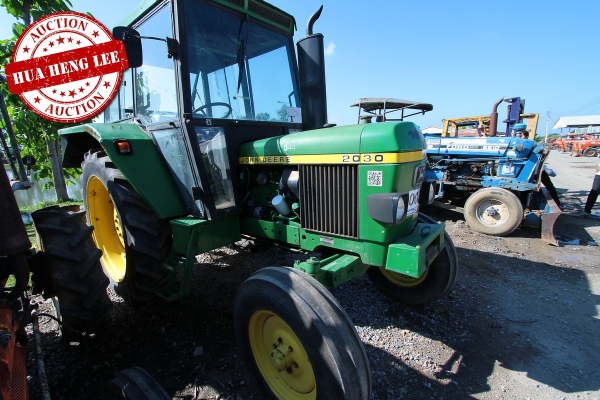 AUC 8 Code 006 แทรกเตอร์ john deere 2030 ราคา เริ่มต้นการประมูล 225,000 บาท