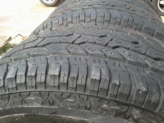 ขายครับ te37x offset - 0 พร้อมยาง maxxis at 265/70/16 ปี 12 ดอก 70\% และยางอีกชุด hankook at 265/75/16 ปี 13 ดอก 85\% ลองดูก่อนครับ ขายครับ te37x offset - 0 พร้อมยาง maxxis at 265/70/16 ปี 12 ดอก 70\% และยางอีกชุด hankook at 265/75/16 ปี 13 ดอก 85\% ลองดูก่อนครับ