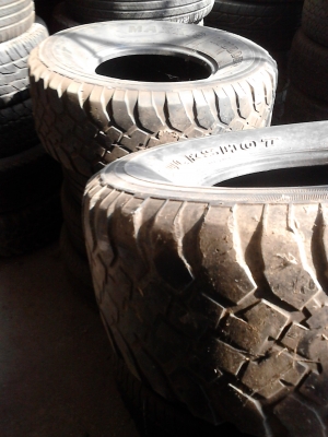 33X12.5R15  MAXXIS MUDDER BUCKSHOT  มี 2 เส้น TEL.081-427-3941