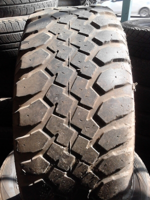 33X12.5R15  MAXXIS MUDDER BUCKSHOT  มี 2 เส้น TEL.081-427-3941