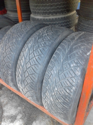 235/55R18  NITTO NT420S    มี 3 เส้น  ติดต่อ TEL.081-427-3941