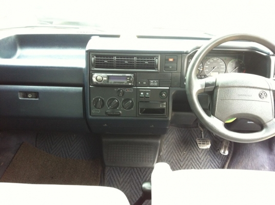 ขาย 140,000 Caravelle 2.5 VR6 ขาย 140,000 Caravelle 2.5 VR6