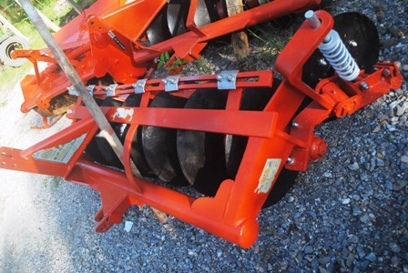 ขายรถไถ Kubota L 4508 DI (4WD) พร้อมดันหน้าช้าง,ผานพรวน สีเดิมครับ