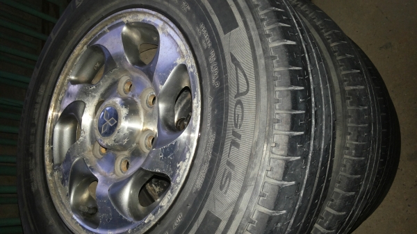 ยางพร้อมแม็คขอบ14ใส่มิตซูสตราด้า195r14มิชลิน