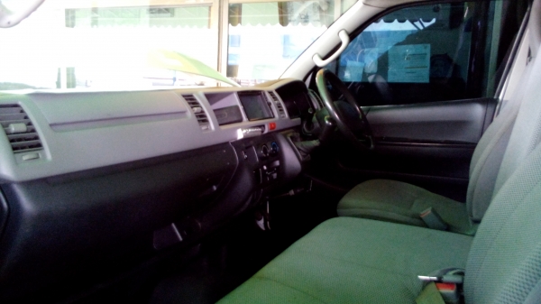 รถตู้ TOYOTA 2.5 ปี 2007 เบนซิน+แก๊สNGV รถตู้ TOYOTA 2.5 ปี 2007 เบนซิน+แก๊สNGV