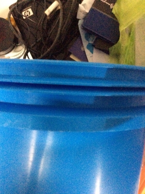 ขายถังนำ้มันพลาสติก 20 ลิตร พร้อมฝาหัวสเป้าแบบดึง ของใหม่