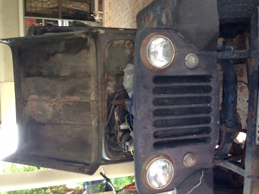 รถจี๊ปเก่า