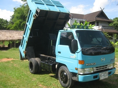 ขายรถ 6 ล้อดั้ม HINO กระบะ 4 คิว