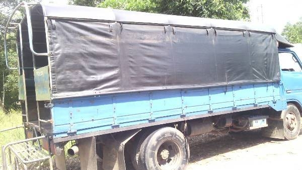 รถบรรทุก สองแถว ยี่ห้อ DAIHATSU เครื่องเดิม 78 แรงม้า รถบรรทุก สองแถว ยี่ห้อ DAIHATSU เครื่องเดิม 78 แรงม้า