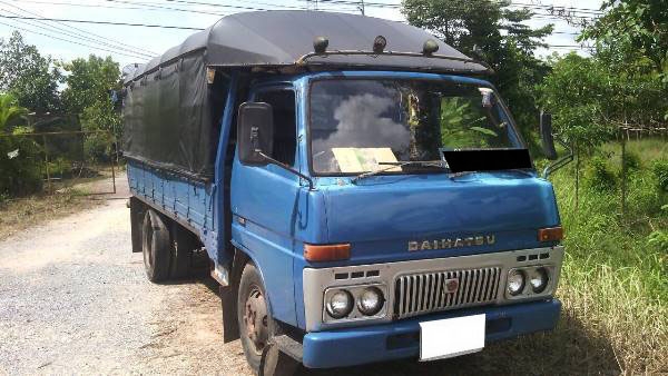 รถบรรทุก สองแถว ยี่ห้อ DAIHATSU เครื่องเดิม 78 แรงม้า รถบรรทุก สองแถว ยี่ห้อ DAIHATSU เครื่องเดิม 78 แรงม้า