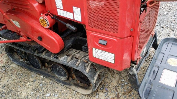 รถนวดข้าวเดินตาม เก่าญี่ปุ่น KUBOTA สภาพอย่างสวย เป็นแทรคยาง รถนวดข้าวเดินตาม เก่าญี่ปุ่น KUBOTA สภาพอย่างสวย เป็นแทรคยาง