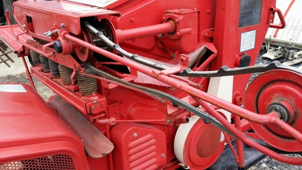 รถนวดข้าวเดินตาม เก่าญี่ปุ่น KUBOTA สภาพอย่างสวย เป็นแทรคยาง รถนวดข้าวเดินตาม เก่าญี่ปุ่น KUBOTA สภาพอย่างสวย เป็นแทรคยาง