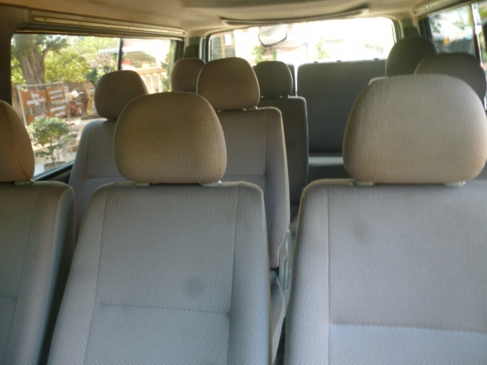 ขายด่วนรถตู้บ้าน Benz mb140D ปี 2003 ยกเครื่อง2jฝาดำ6สูบ230 090-1687004 จิรวัฒน์ ดมแก๊สถังใหญ่  ดิส 4 ล้อ