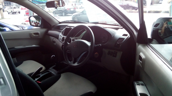 MITSUBISHI TRITON 2.5 ปี 2010