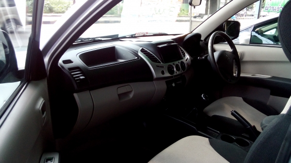 MITSUBISHI TRITON 2.5 ปี 2010
