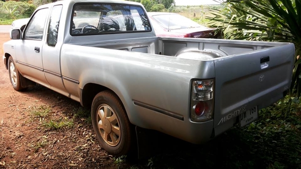 ***ขายแล้วครับขอบคุณ Truck2hand ขายกระบะแค็ป ราคาเบาๆ TOYOTA HILUX MIGHTY-X 2.5EXTRACAB โปร่งหลังแท้ ปี38/95 เครื่อง/เกียร์ เดิมๆ แน่นๆแห้งๆ แรง ไม่มีเยิ้ม เกียร์ดีไม่หลุด ไม่หอน ช่วงล่างหนึบ คัสซีสวยไม่ปะไม่ดาม กระบะดีพื้นไม่ผุ หน้า-หลังเดิม ไม่เคยชนหนัก