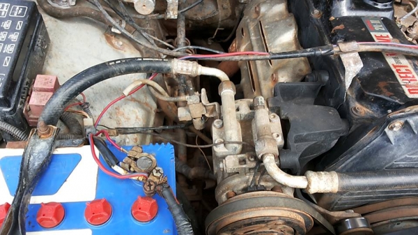 ***ขายแล้วครับขอบคุณ Truck2hand ขายกระบะแค็ป ราคาเบาๆ TOYOTA HILUX MIGHTY-X 2.5EXTRACAB โปร่งหลังแท้ ปี38/95 เครื่อง/เกียร์ เดิมๆ แน่นๆแห้งๆ แรง ไม่มีเยิ้ม เกียร์ดีไม่หลุด ไม่หอน ช่วงล่างหนึบ คัสซีสวยไม่ปะไม่ดาม กระบะดีพื้นไม่ผุ หน้า-หลังเดิม ไม่เคยชนหนัก