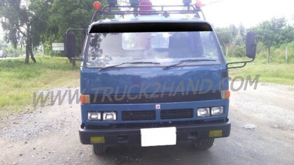 รถบรรทุก ISUZU 6 ล้อ ดัมพ์ คิดเครน 2.5 ตัน