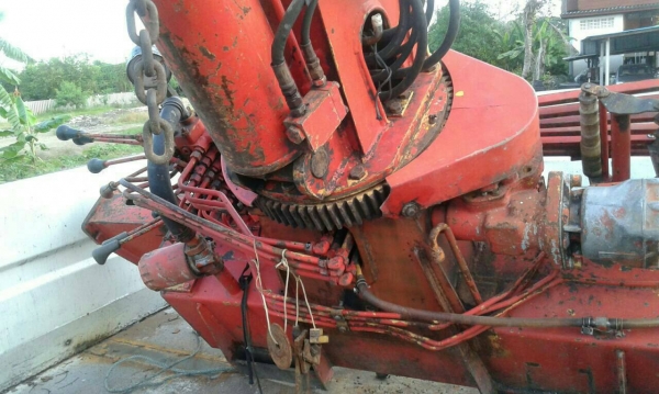 6ล้อ165แรงFTR11NYและUNIC เครน340...ขายคู่กัน  รถสวย เครนสวย...700000.