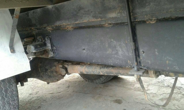 6ล้อ165แรงFTR11NYและUNIC เครน340...ขายคู่กัน  รถสวย เครนสวย...700000.