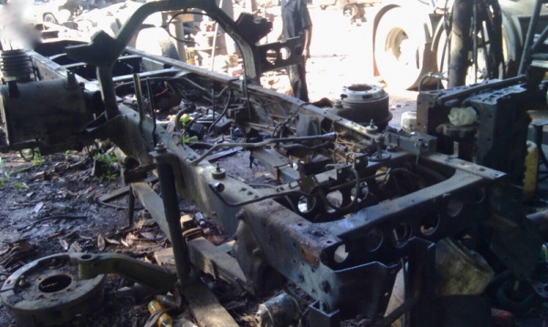 ขาย คัชซี รถอีซูซุ 10 ล้อ FVZ  ปี 36  สนใจติดต่อ 081 - 6079515