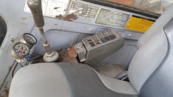 ขายด่วน HITACHI EX200-2 ตามสภาพรถใช้งานได้ปกติ(ไม่มีเอกสารครับ) ลดราคาด่วนเหลือ 400,000