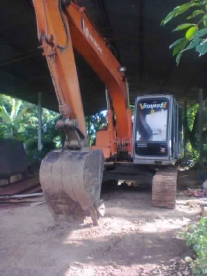 ขายรถขุดแบ็คโค ฮิตาชิEX120-2 เอวแน่น เอกสารอินวอยซ์ ปั๊มดี ไฟฟ้าเต็ม ช่วงล่างดี บูม อาร์มดี พร้อมลุยงาน