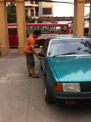 ขาย mazda 626 ux แก็สLPG