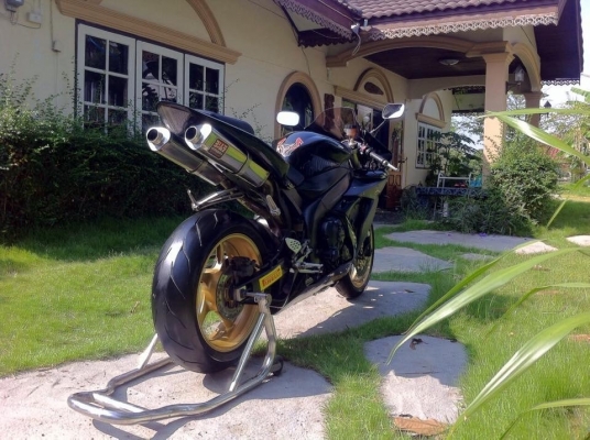 ขาย Yamaha R1 ปี04ทะเบียนแท้เอกสารพร้อมโอนขนส่ง ขาย Yamaha R1 ปี04ทะเบียนแท้เอกสารพร้อมโอนขนส่ง