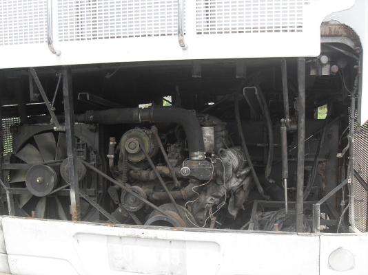 ขายเครื่องรถบัสนิสสันRF8 320แรงม้า