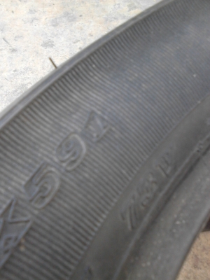 160/70B17 DUNLOP K591 มี 1 เส้น TEL.081-427-3941 160/70B17 DUNLOP K591 มี 1 เส้น TEL.081-427-3941