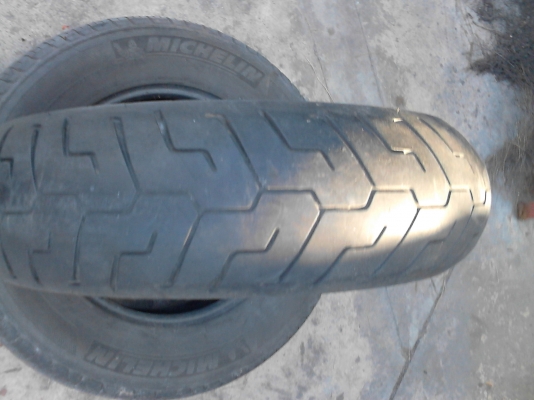 160/70B17 DUNLOP K591 มี 1 เส้น TEL.081-427-3941 160/70B17 DUNLOP K591 มี 1 เส้น TEL.081-427-3941