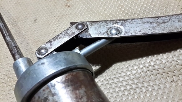 มืออัดจารบี MADE IN GERMANY สวยๆครับ