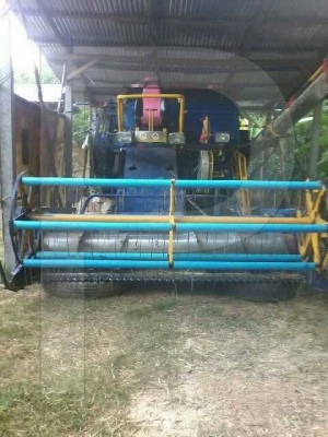 ขายรถเกี่ยวข้าว เกษตรพัฒนาปี52 เครื่องอีซูซุ195 6HE1 เทอร์โบ ปั๊มไดกิ้นเบอร์22 สภาพพร้อมเกี่ยว มาดูรถหน้างานได้เลย ช่วงล่างดี