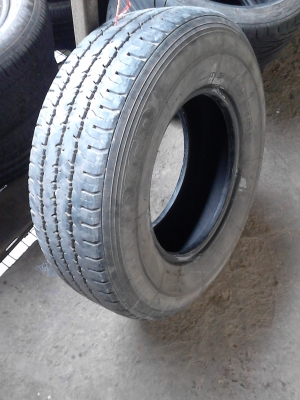 215R15C MICHELIN XCD  มี 1 เส้น  ปี2012 TEL.081-427-3941