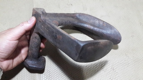 ทั่ง!!!^_^ สารพัดประโยชน์