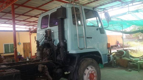 ขายสิบล้อหัวครัชชี Rockky 2 เพลา 240 นางฟ้า ขายสิบล้อหัวครัชชี Rockky 2 เพลา 240 นางฟ้า