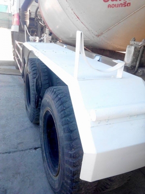 บังโคลนล้อ หลังรถโม่ปูนรุ่นใหม่ ล่าสุด