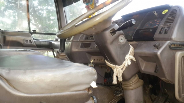 ขายด่วนสิบล้อหัวลาก hino 380 ขายด่วนสิบล้อหัวลาก hino 380