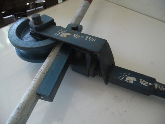 แท่นดัดท่อแป๊บเหล็ก-ประปาเหล็ก(bender)