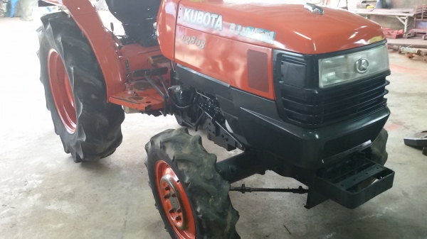 ปัญญาแทรคเตอร์มาแล้ว...จัดมาให้ครับ คูโบต้า L2808 พร้อมผาน5 จัดส่งทั่วไทย