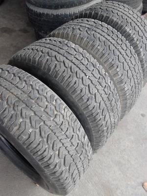 255/70R15 MICHELIN  LTX  A/T   ชุด 4 เส้น โทร.081-427-3941