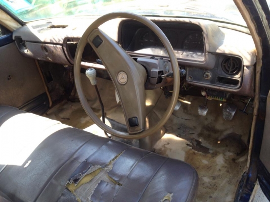 ขายม้ากระโดดln30ช่วงสั้นดีเซลทะเบียนโอน ขายม้ากระโดดln30ช่วงสั้นดีเซลทะเบียนโอน