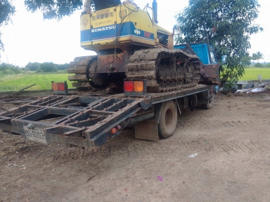 ขายด่วน.  รถหกล้อ อีซูซุ  เครื่อง 115CBE1 คัชซีสวย หัวเก๋งสีเดิม เครื่องเล่น  ยางมี 6 เส้น กะบะต่อใหม่ สภาพพร้อมใช้.